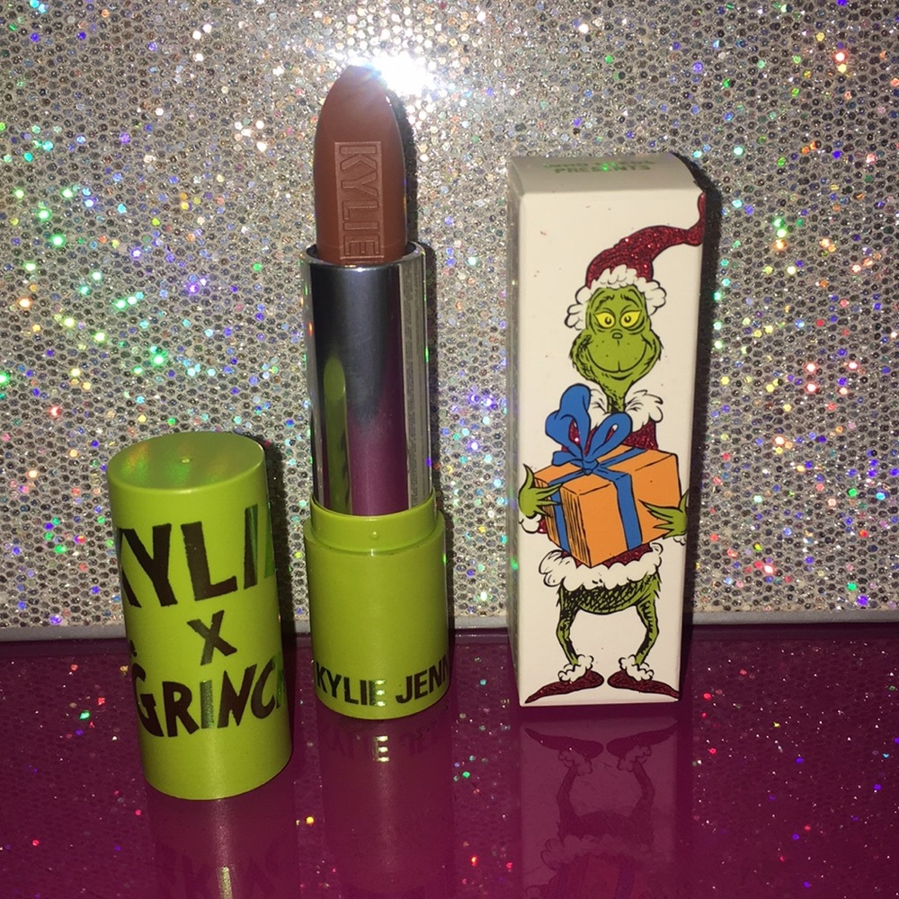 Kylie x Grinch lipstick